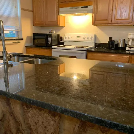 House 3Br 1-Bath, 8-Min From Indian Rocks Beach, Nice Park Thru Back Gate Largo Exterior photo