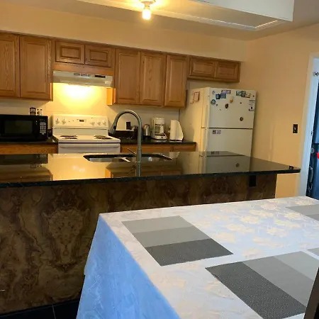 House 3Br 1-Bath, 8-Min From Indian Rocks Beach, Nice Park Thru Back Gate Largo Exterior photo